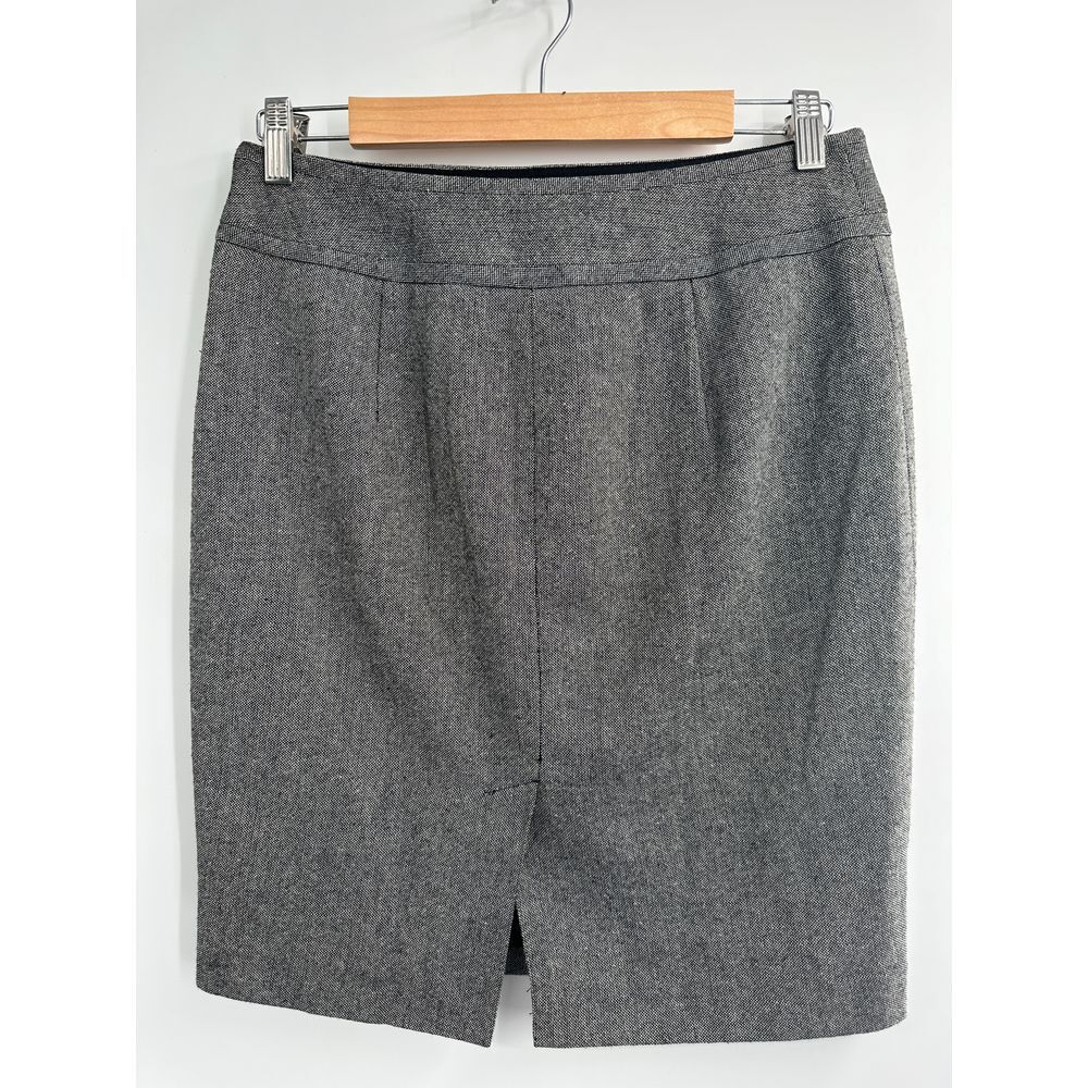 The Limited Collection Black A Line Skirt Size 4 - Picture 8 of 16